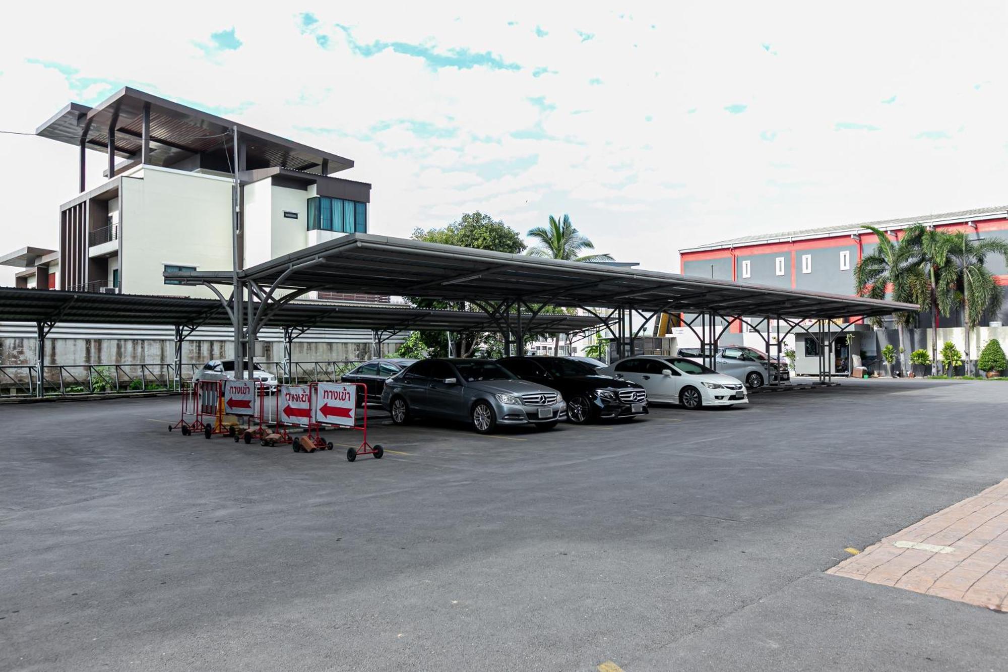 Grand Ratchapruek Hotel Pak Kret Exteriér fotografie